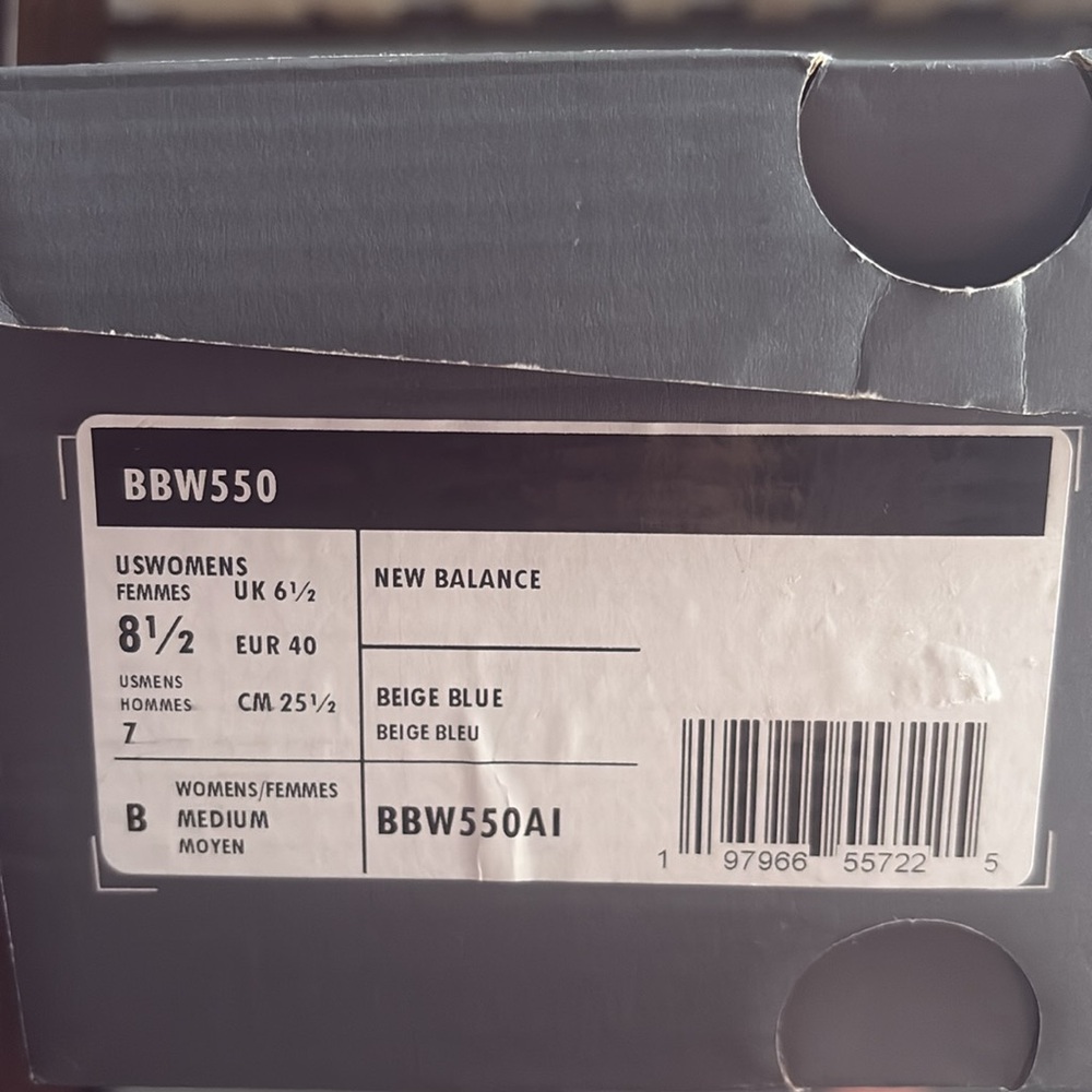 New Balance Women’s 550 Basketball Sneaker Shoes - Size 8.5 - Picture 9 of 9